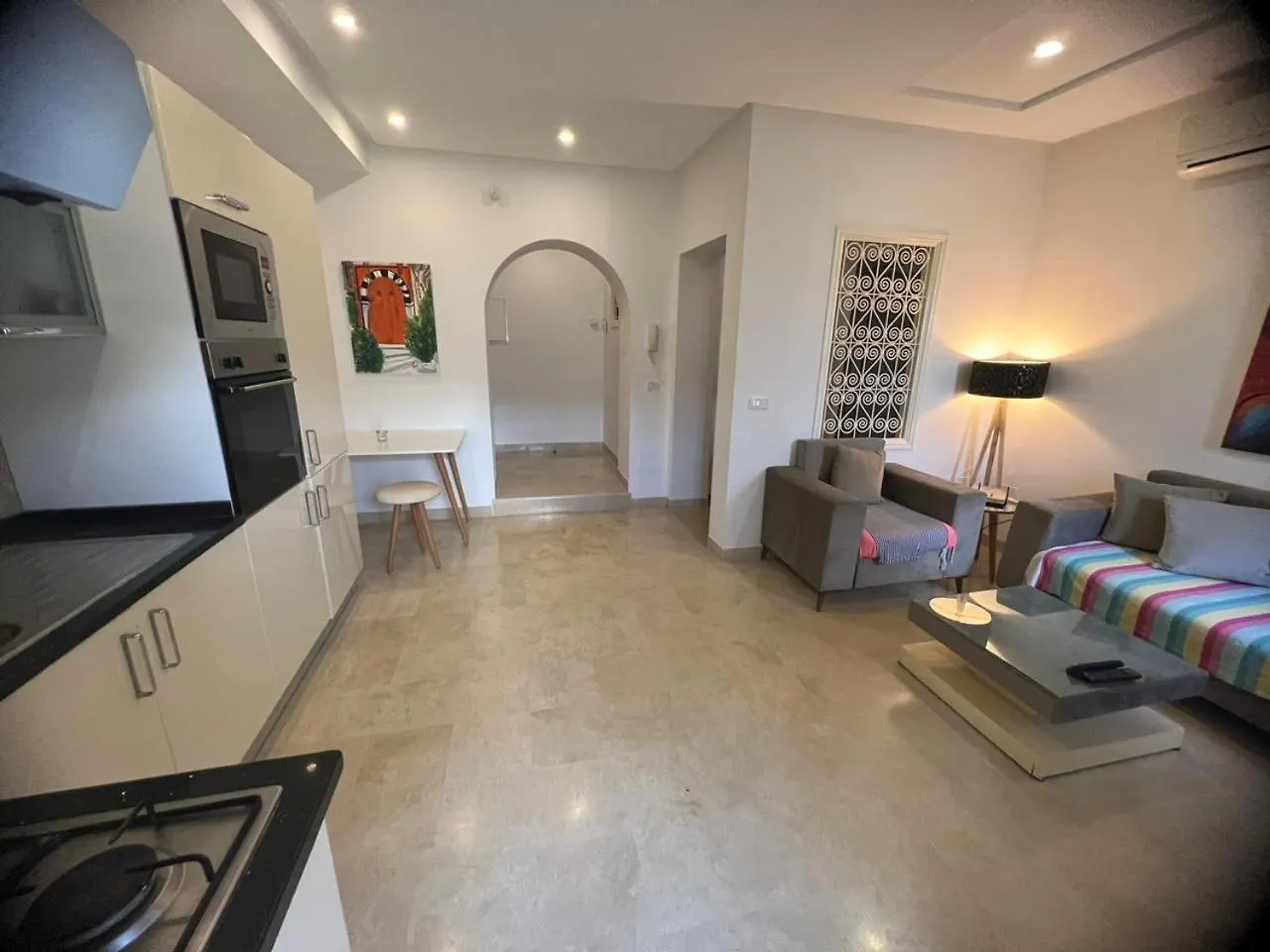 Studio Malaga Rez Du Chaussee Neuf La Marsa Apartment