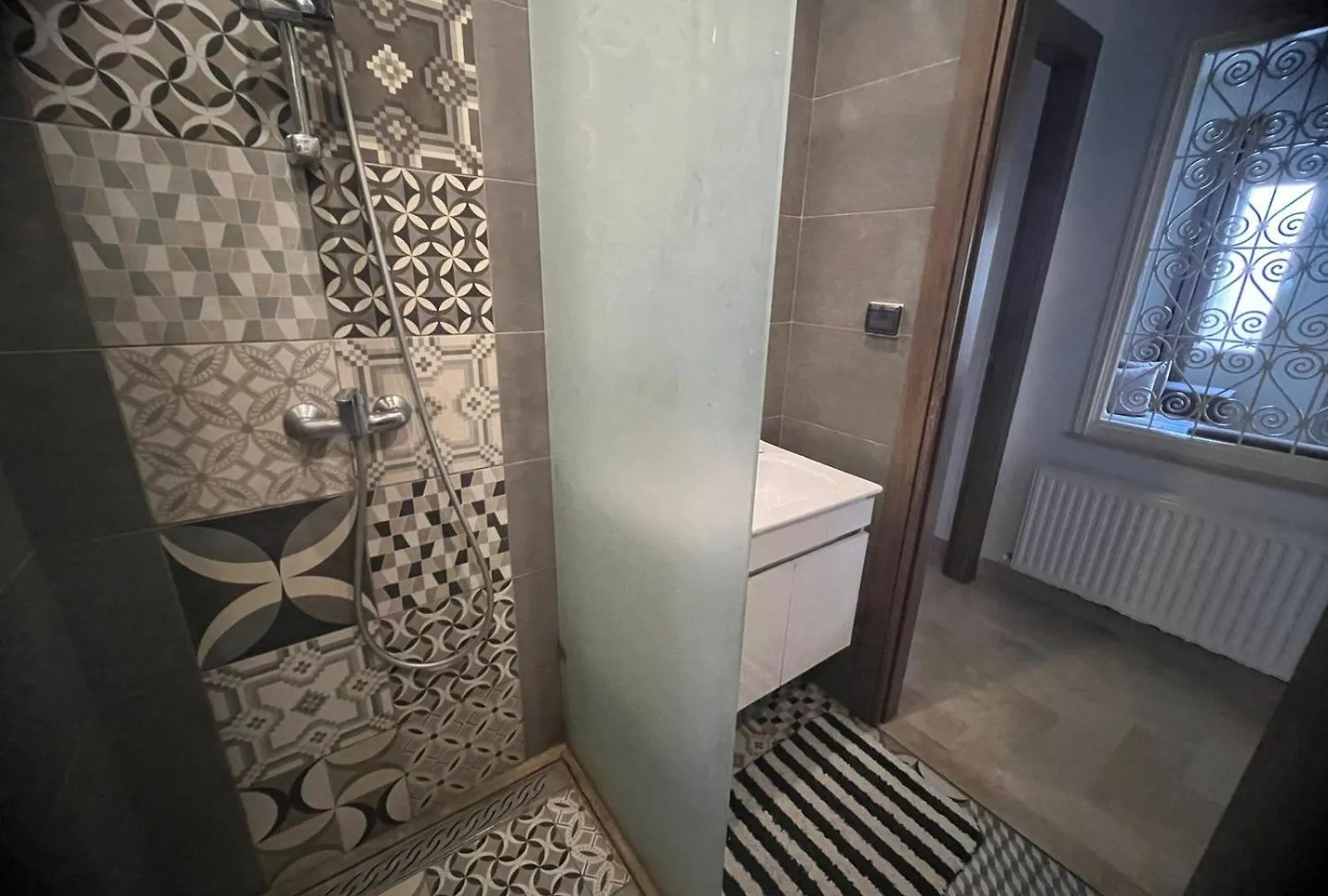 Studio Malaga Rez Du Chaussee Neuf La Marsa Tunisia